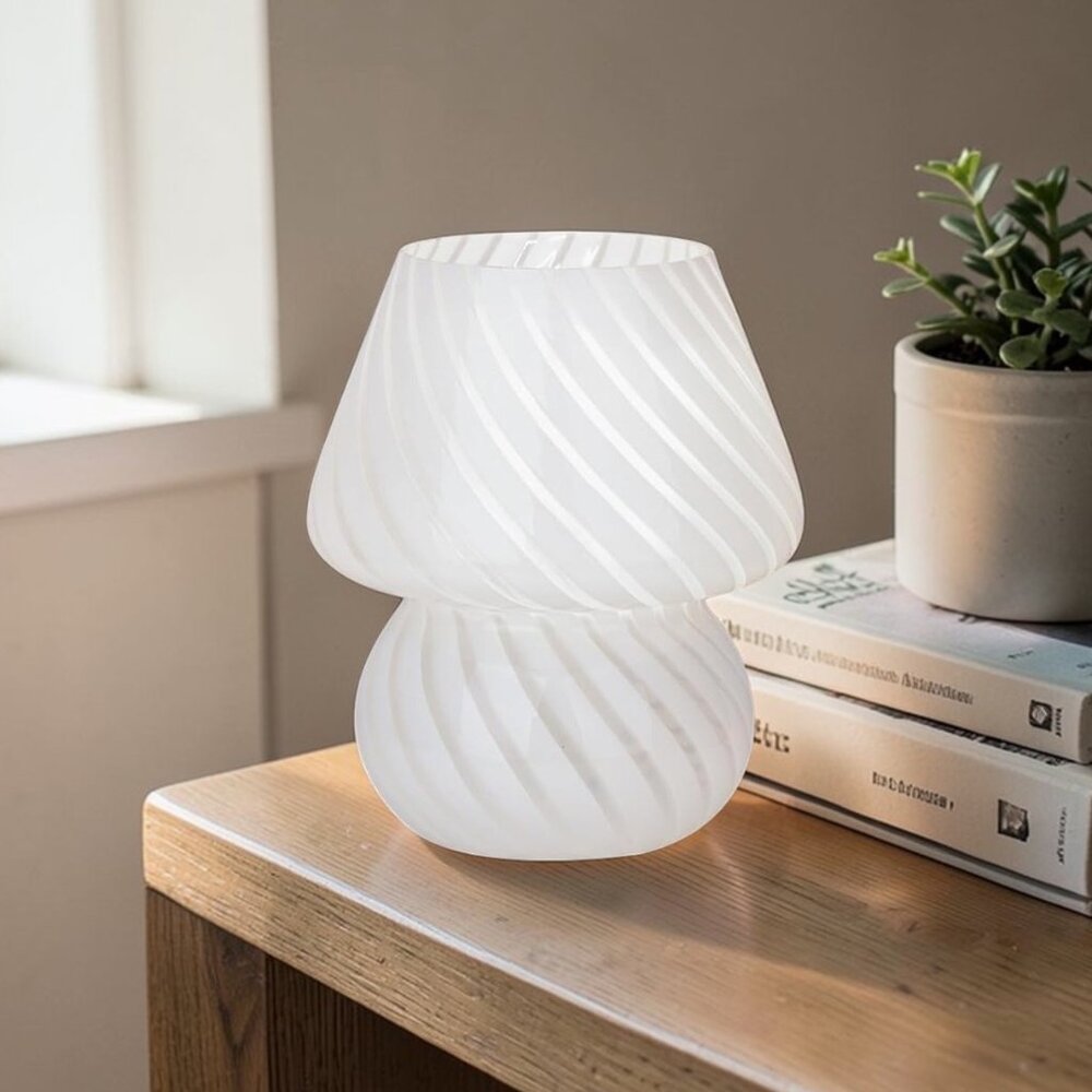 Mushroom Lamp Retro Aesthetic Bedside Light Minimalist Home Decor - Picture 3 of 6